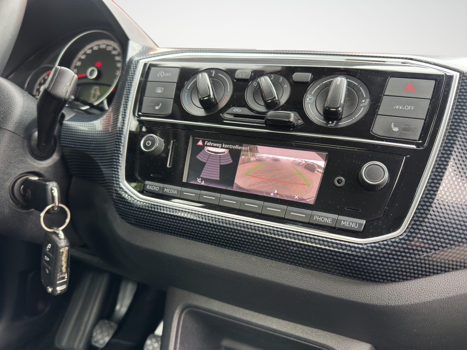 VW Up 1.0 MPI move up-image-12