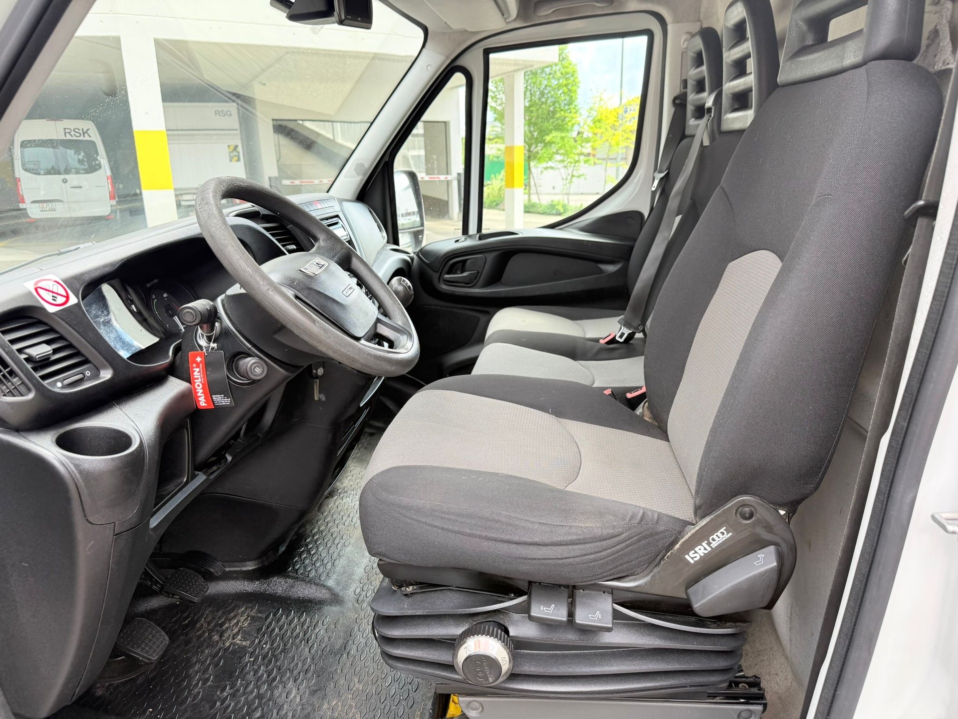 IVECO 35 S 15 VL-image-6