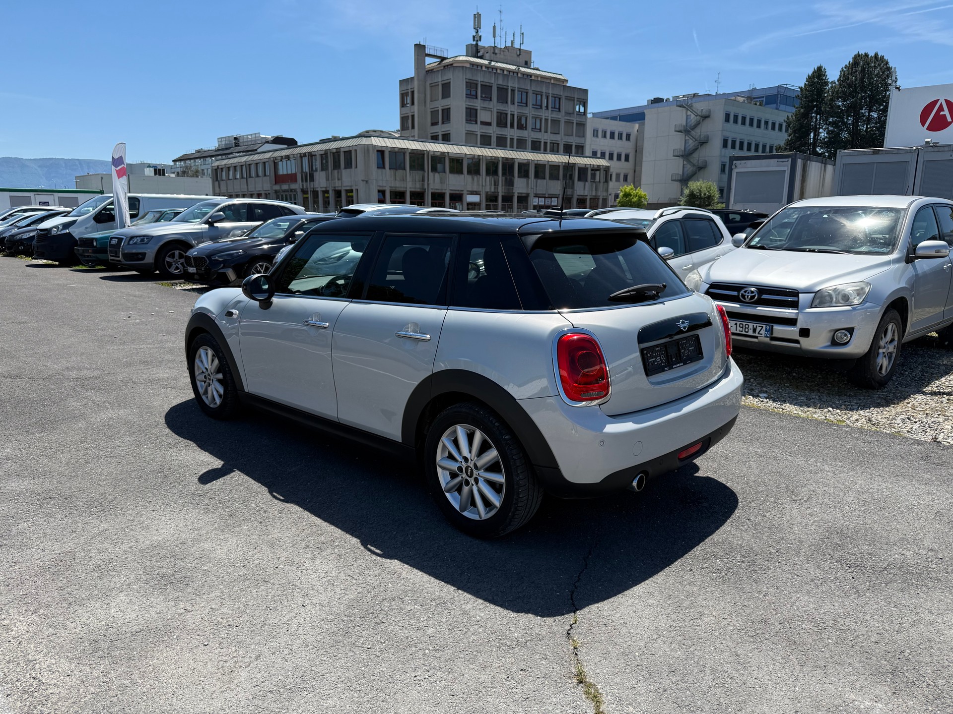 MINI Cooper Steptronic DKG-image-5