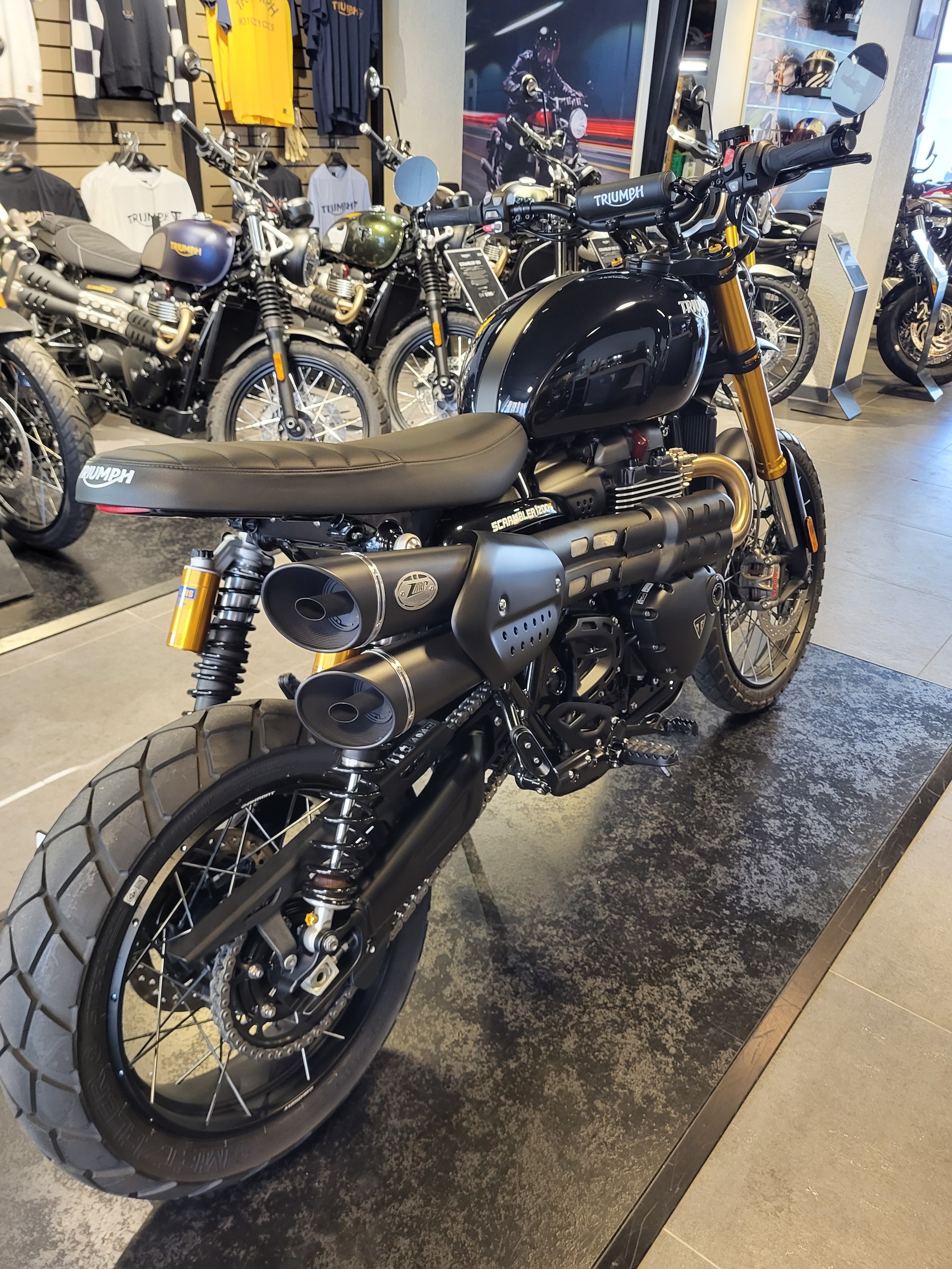 TRIUMPH Scrambler 1200 XE-image-1