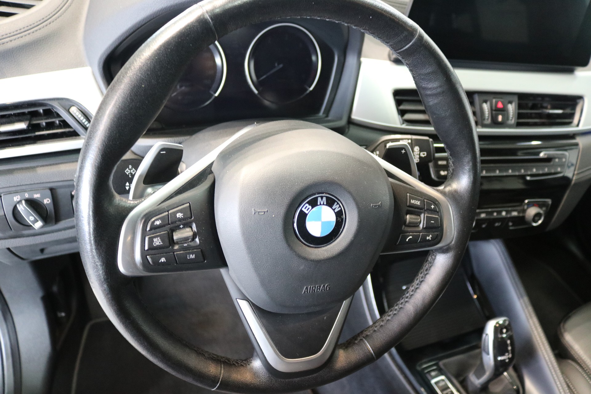 BMW X1 xDrive 20d Sport Line Steptronic-image-51