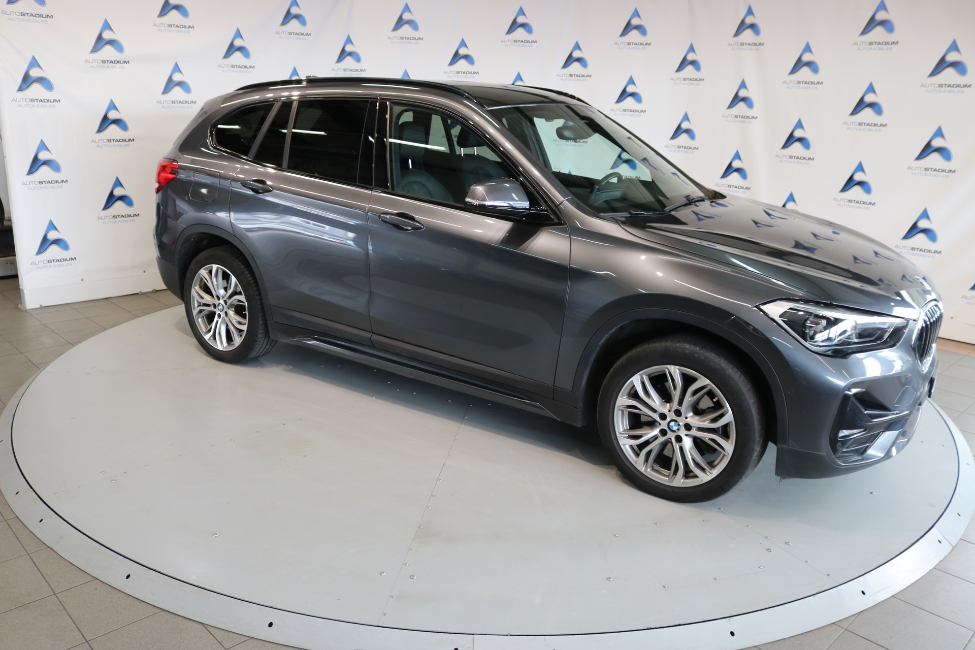 BMW X1 xDrive 20d Sport Line Steptronic-image-34