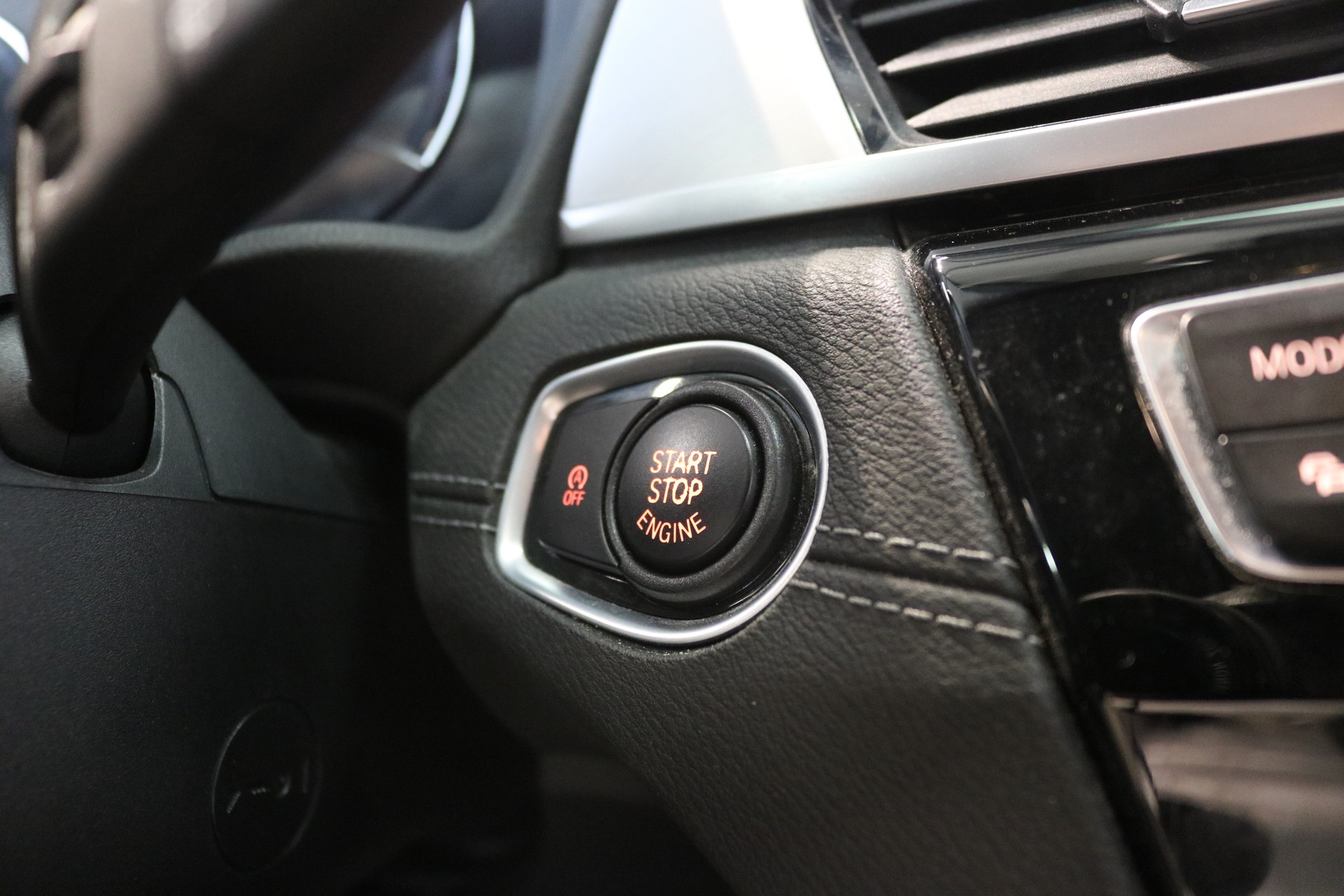 BMW X1 xDrive 20d Sport Line Steptronic-image-52