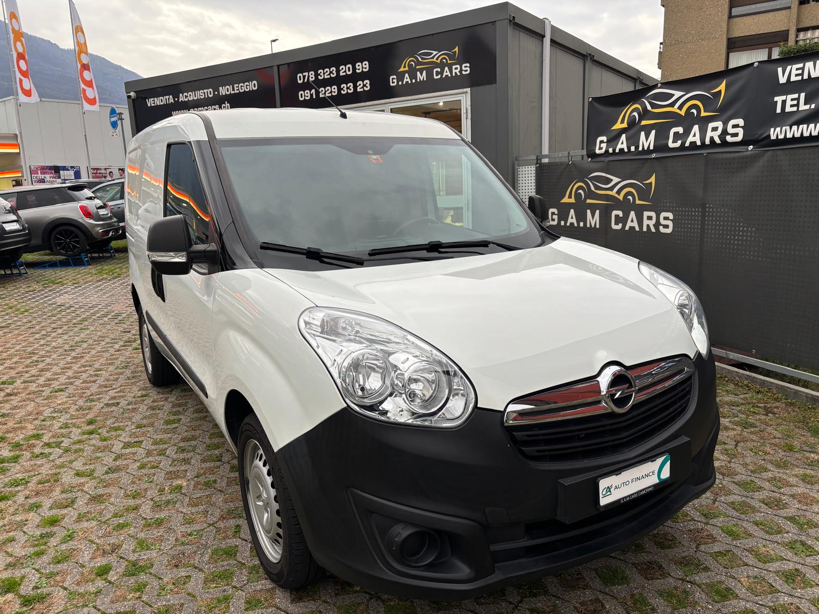 OPEL Combo 1.4i 2.2 L1H1-image-10