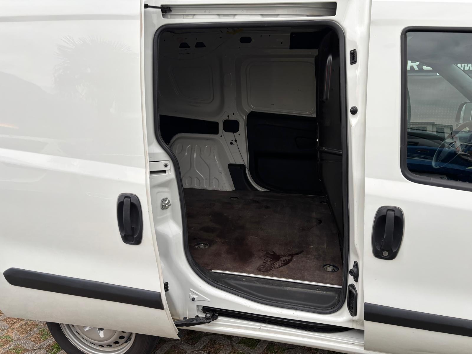 OPEL Combo 1.4i 2.2 L1H1-image-8