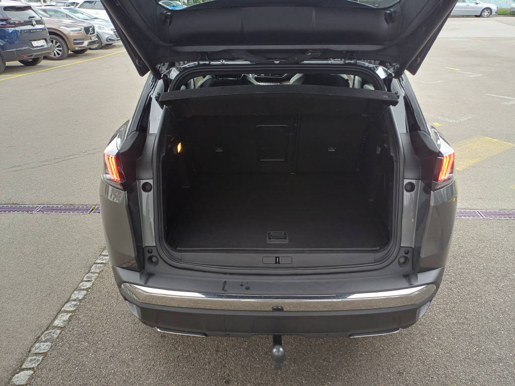 PEUGEOT 3008 1.6 Plug-in Hybrid4 GT Pack-image-2