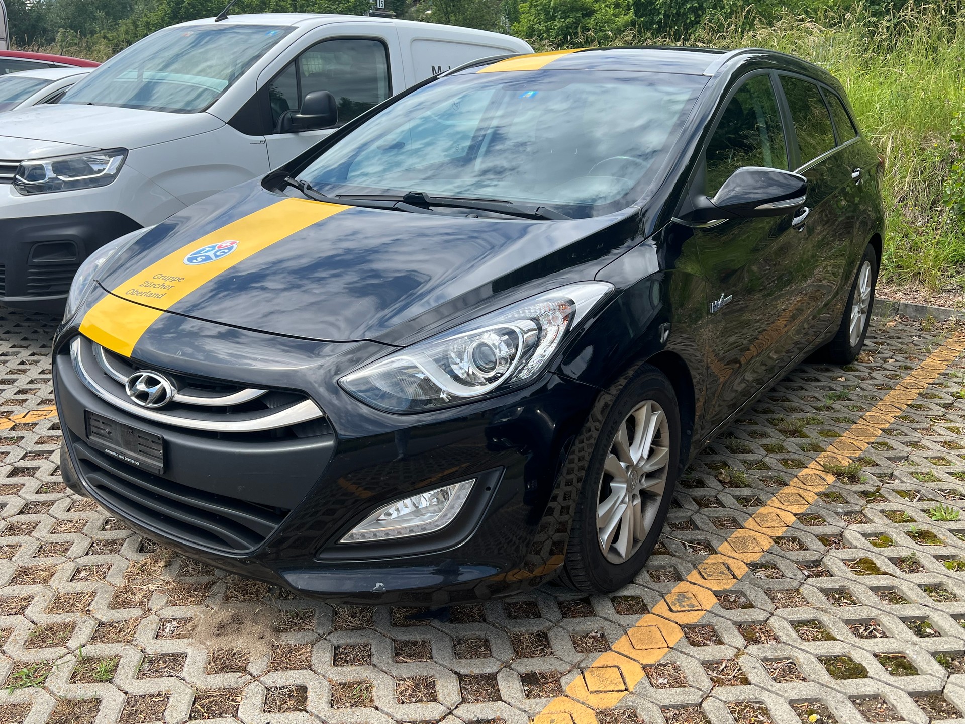 HYUNDAI i30 Wagon 1.6 CRDi Style-image-1