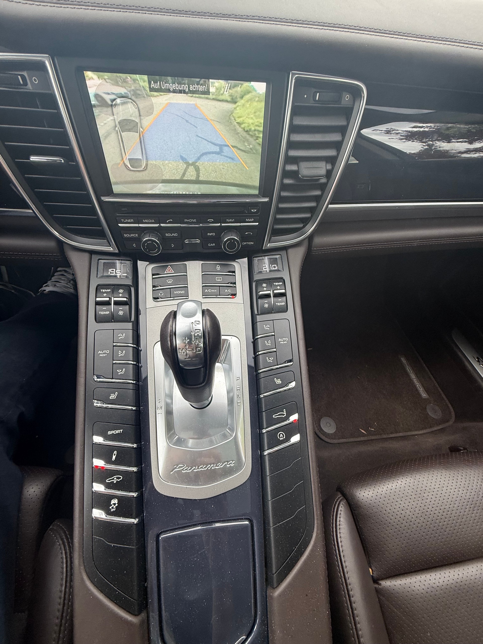 PORSCHE Panamera 4S 4.8 PDK-image-9