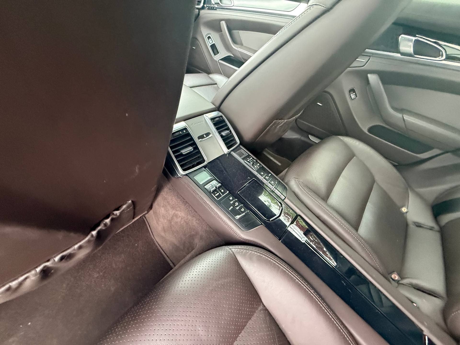 PORSCHE Panamera 4S 4.8 PDK-image-6
