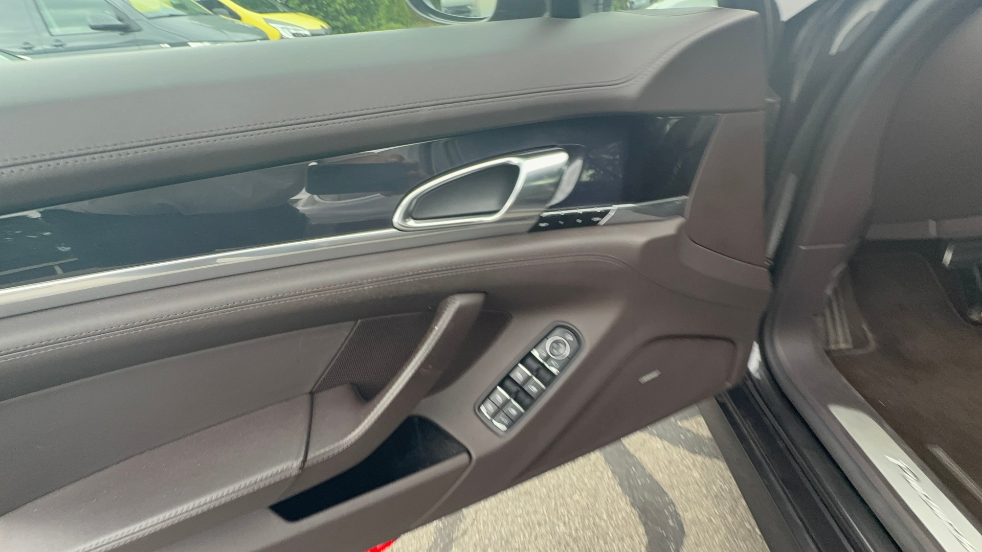 PORSCHE Panamera 4S 4.8 PDK-image-10