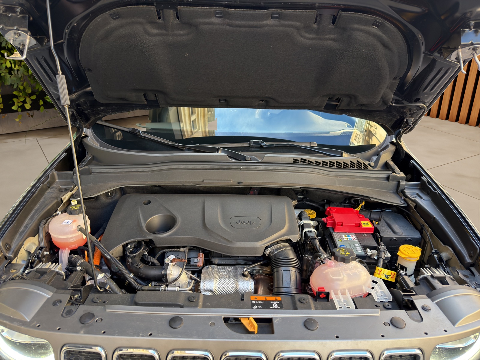 JEEP Renegade 1.3 T PHEV Limited AWD-image-18