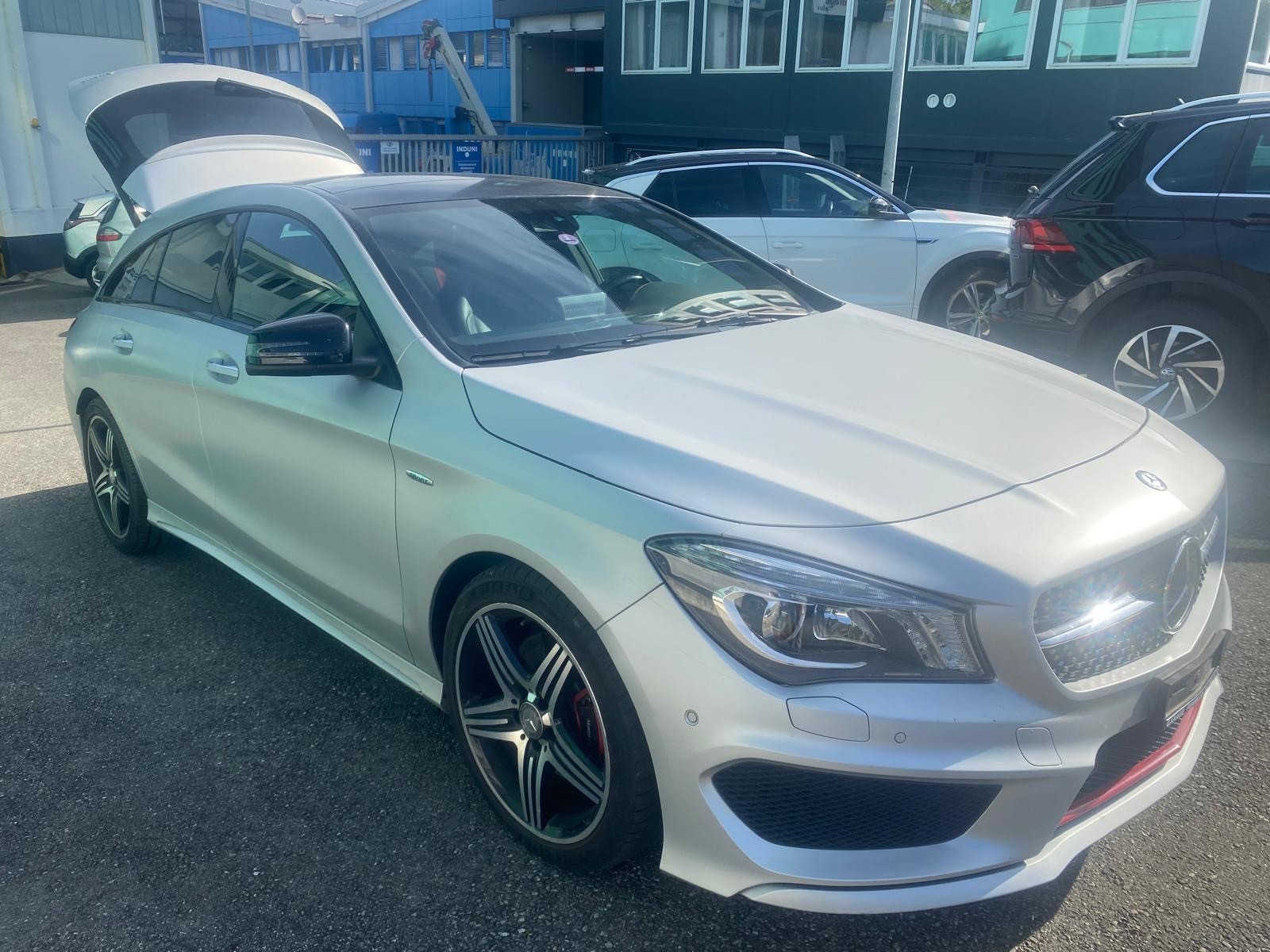 MERCEDES-BENZ CLA Brake 250 Sport 4Matic 7G-DCT-image-2