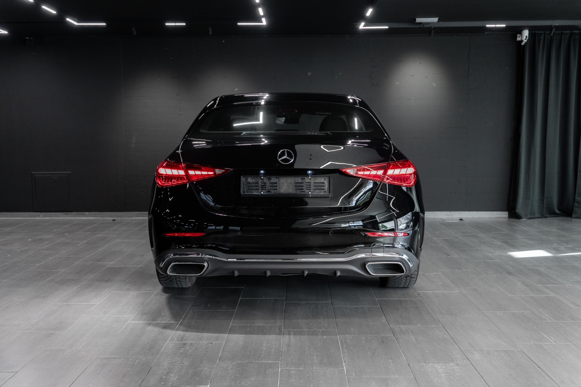 MERCEDES-BENZ C220d / Carbon Packet / Aero Felgen / Sitzheizung / Rückfahrkamera /-image-7