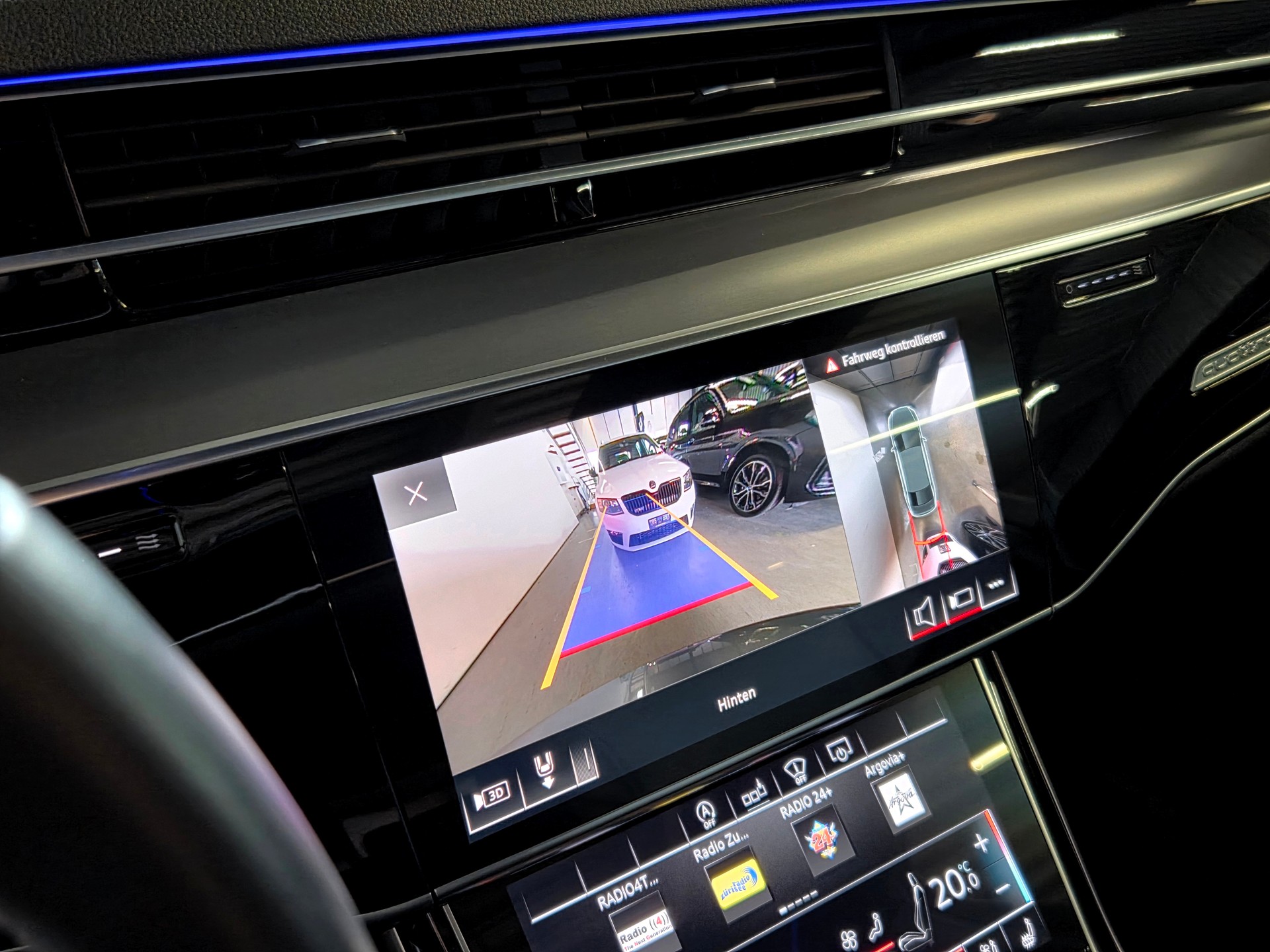 AUDI S8 4.0 V8 TFSI quattro T-Tronic-image-5