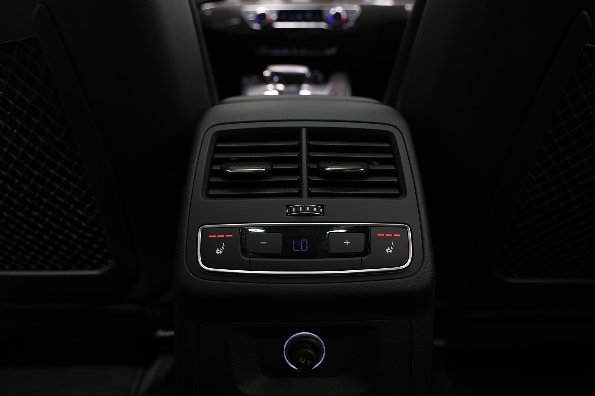 AUDI RS4 Avant 2.9 TFSI quattro tiptronic-image-21