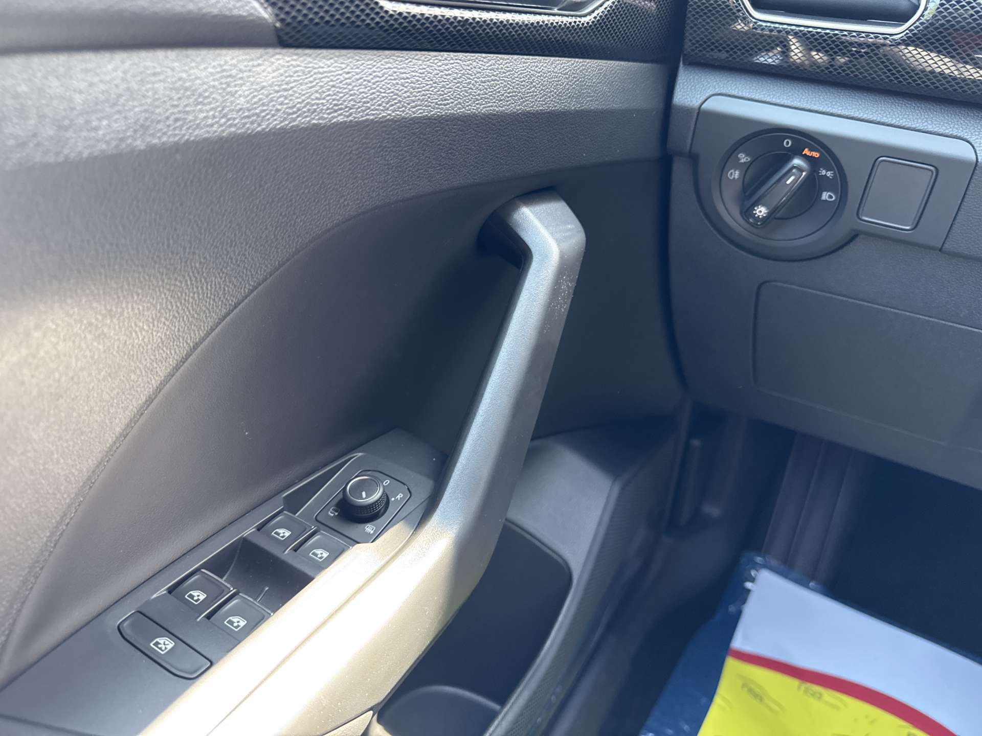 VW T-Cross 1.5 TSi EVO ACT R-Line DSG-Automat-image-15