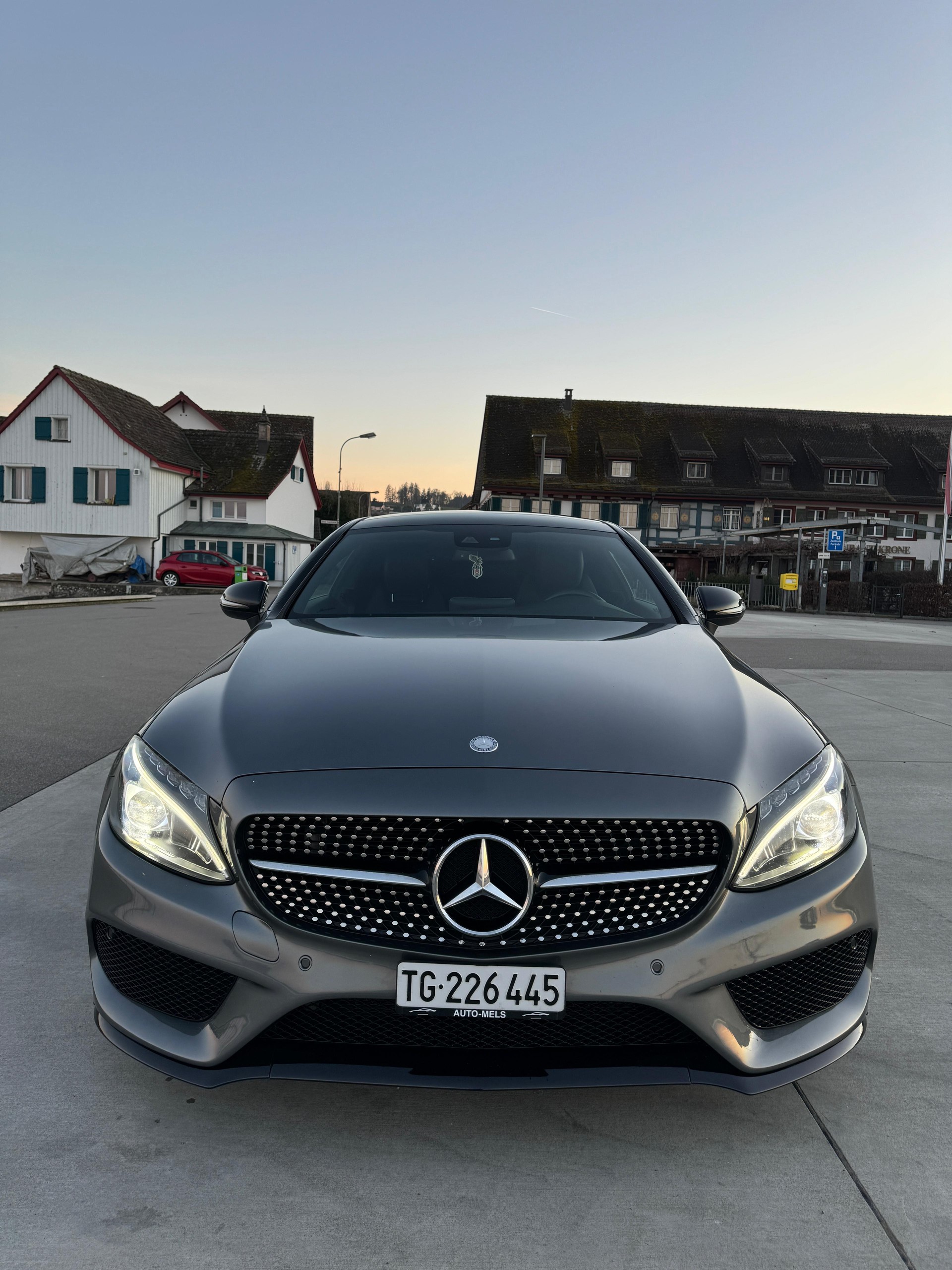 MERCEDES-BENZ C 250 d AMG Line-image-2