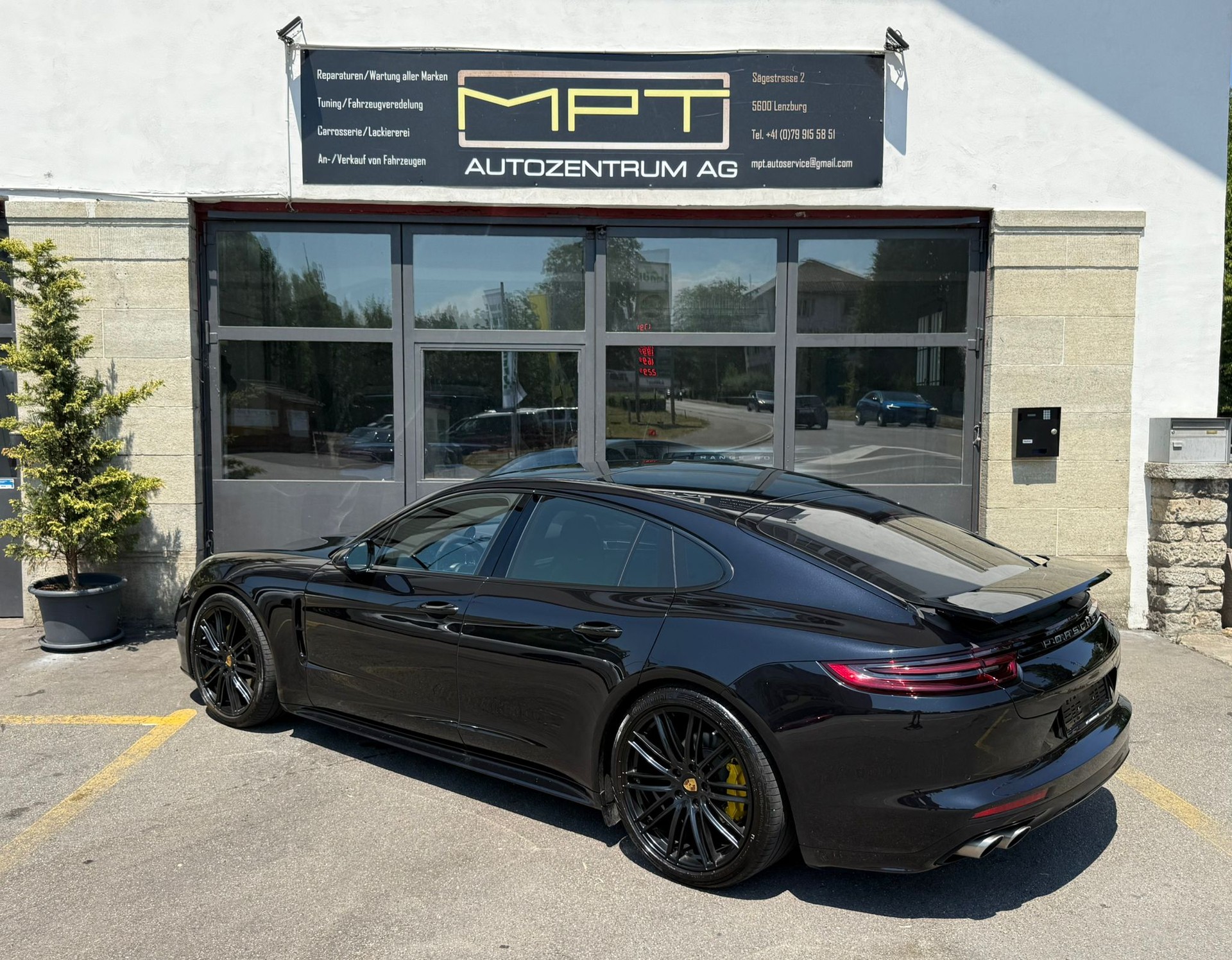 PORSCHE Panamera 4S Executive PDK-image-2
