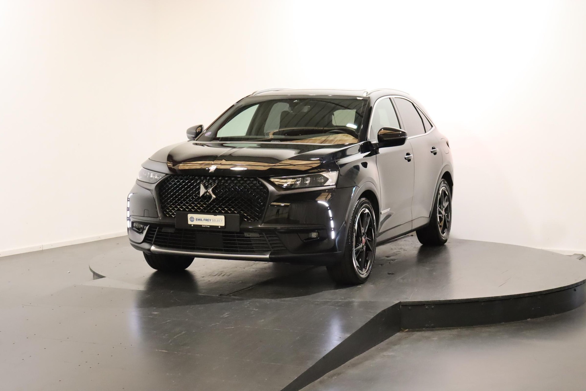 DS AUTOMOBILES 7 Crossback 1.6 E-Tense Performance Line 4x4-image-0