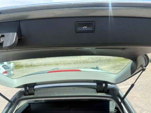 VW PASSAT-image-8