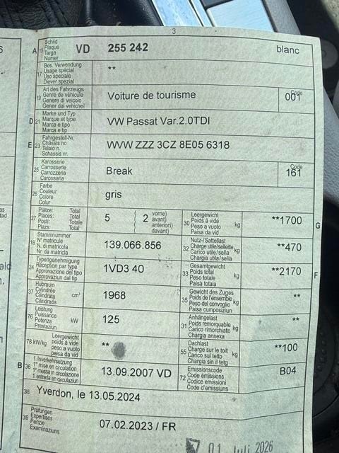 VW PASSAT-image-10