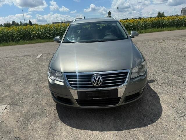VW PASSAT-image-0