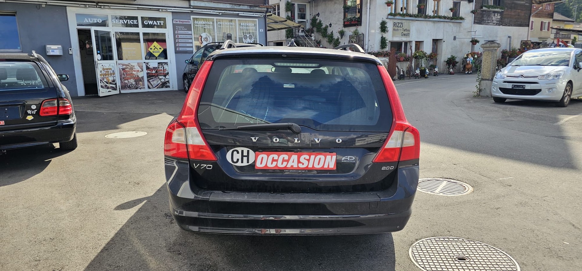 VOLVO V70 2.0D Momentum-image-7