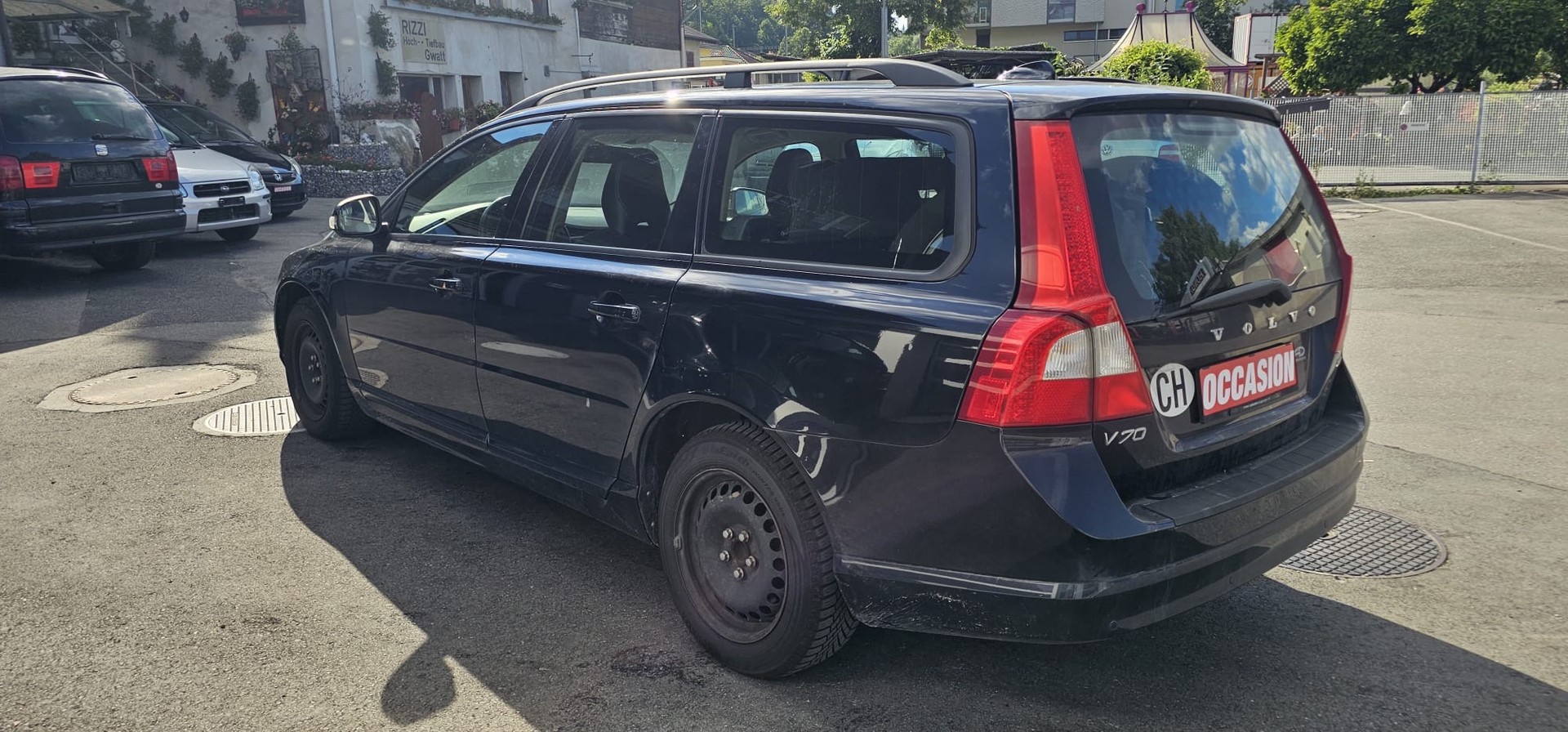 VOLVO V70 2.0D Momentum-image-4