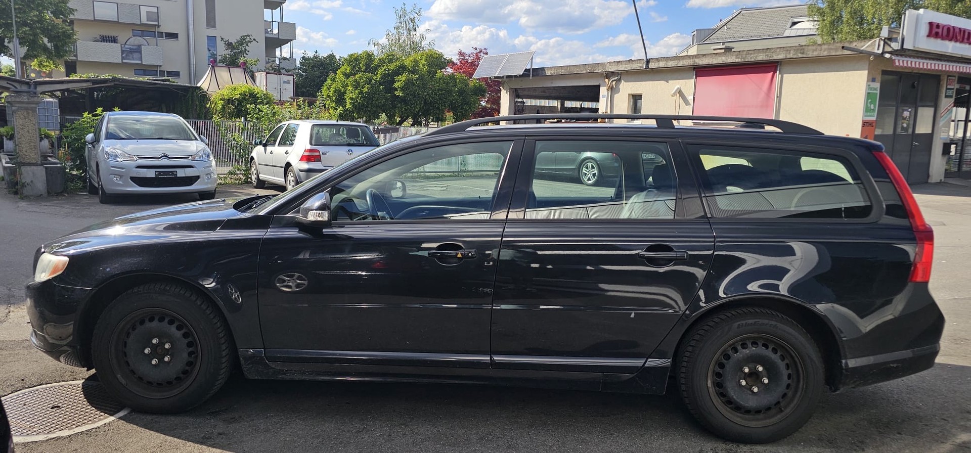 VOLVO V70 2.0D Momentum-image-6