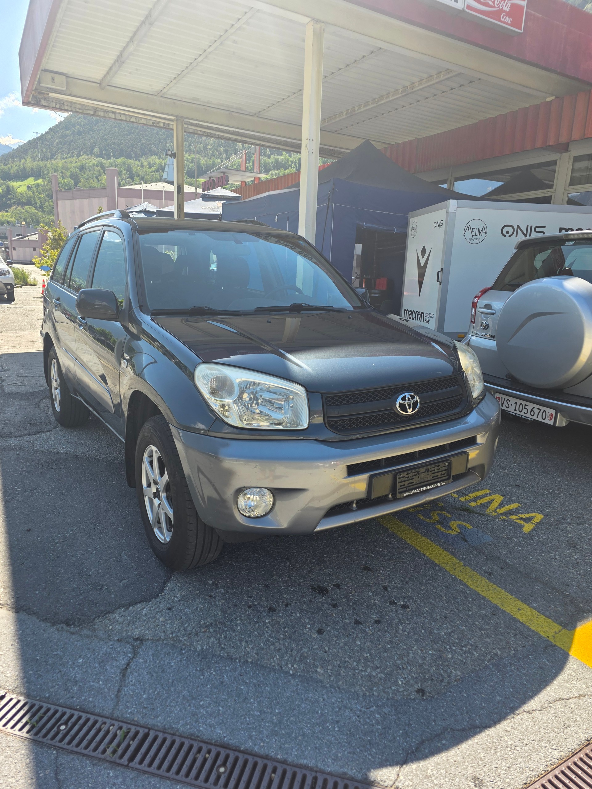 TOYOTA RAV-4 2.0 16V Mountain-image-2