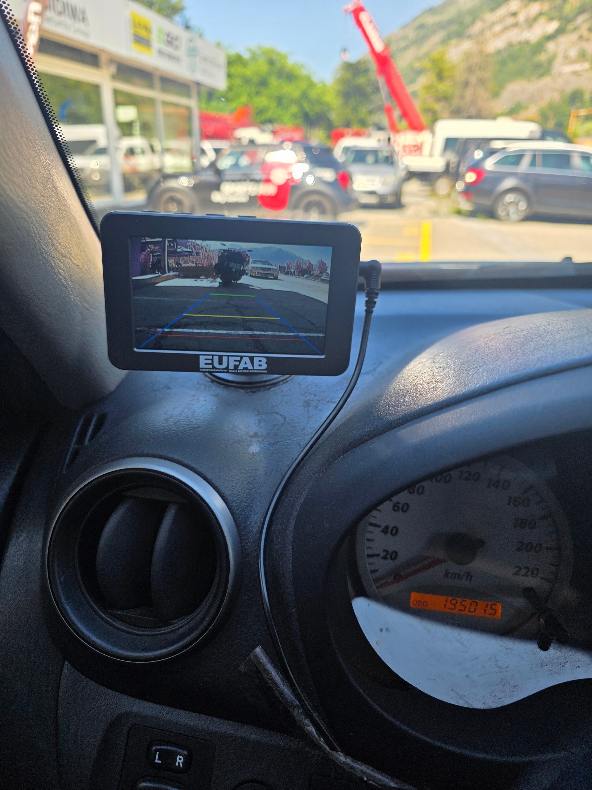 TOYOTA RAV-4 2.0 16V Mountain-image-12