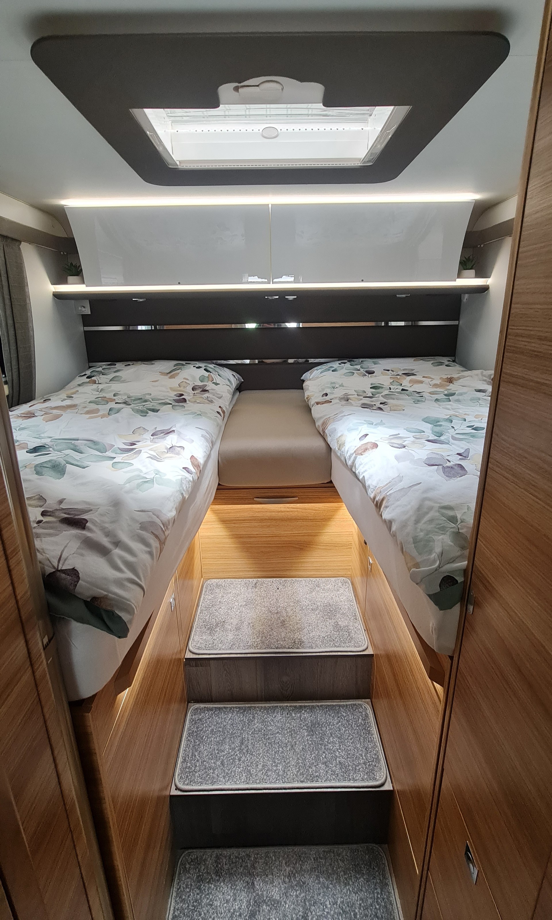 ADRIA 710 SL Suprem-image-3