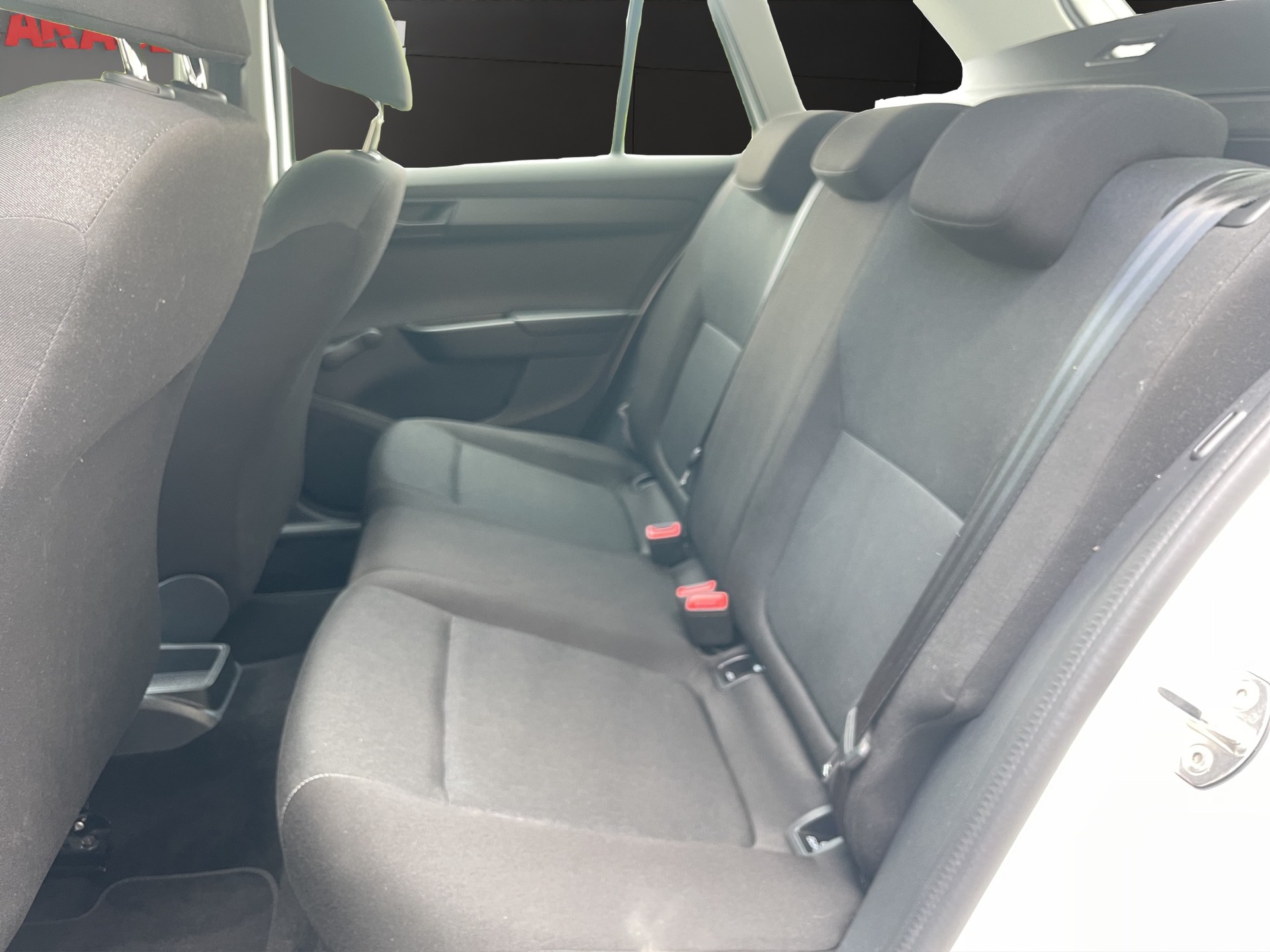 SKODA Fabia Combi 1.0 MPI Ambition-image-10