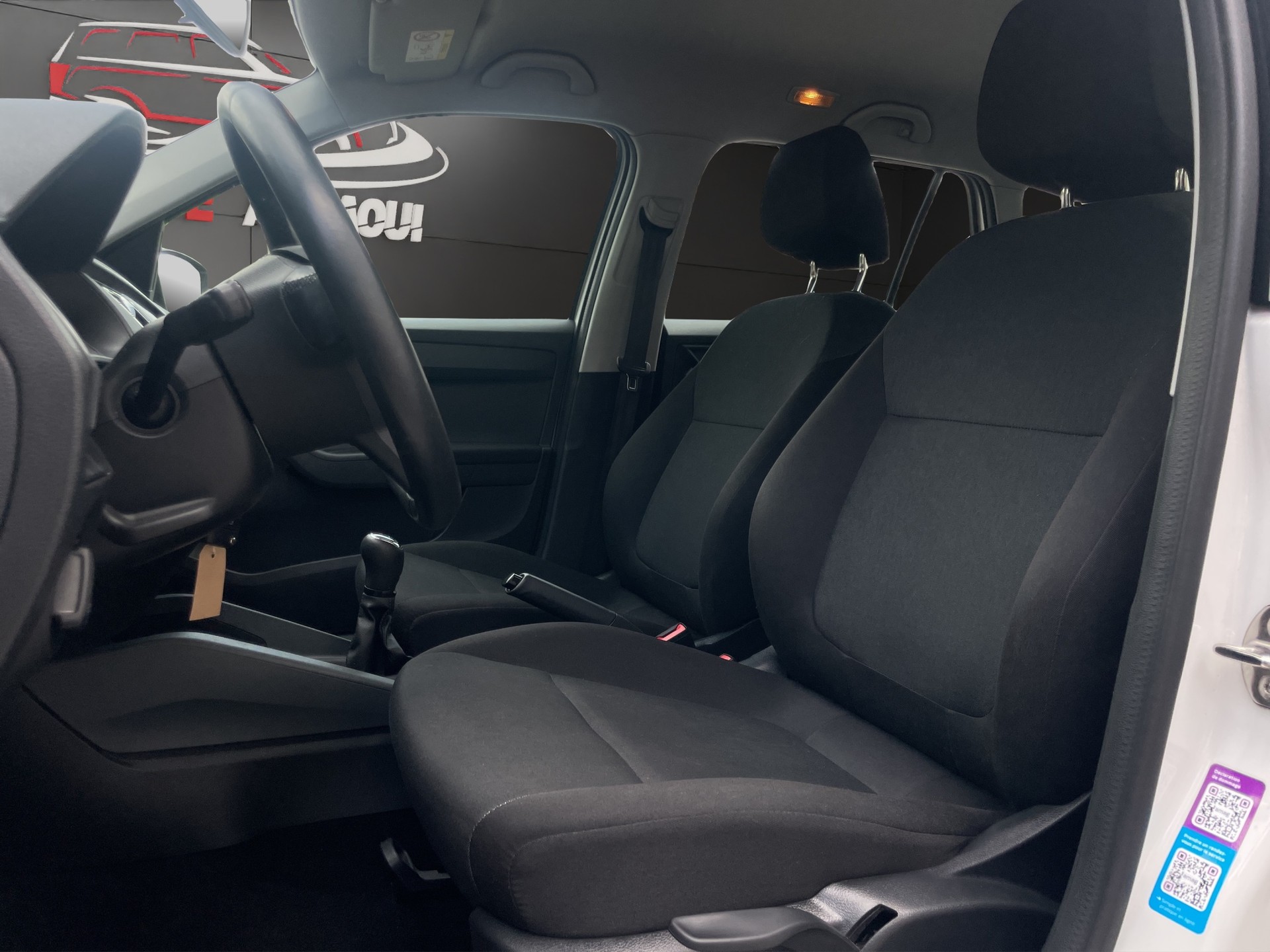 SKODA Fabia Combi 1.0 MPI Ambition-image-8