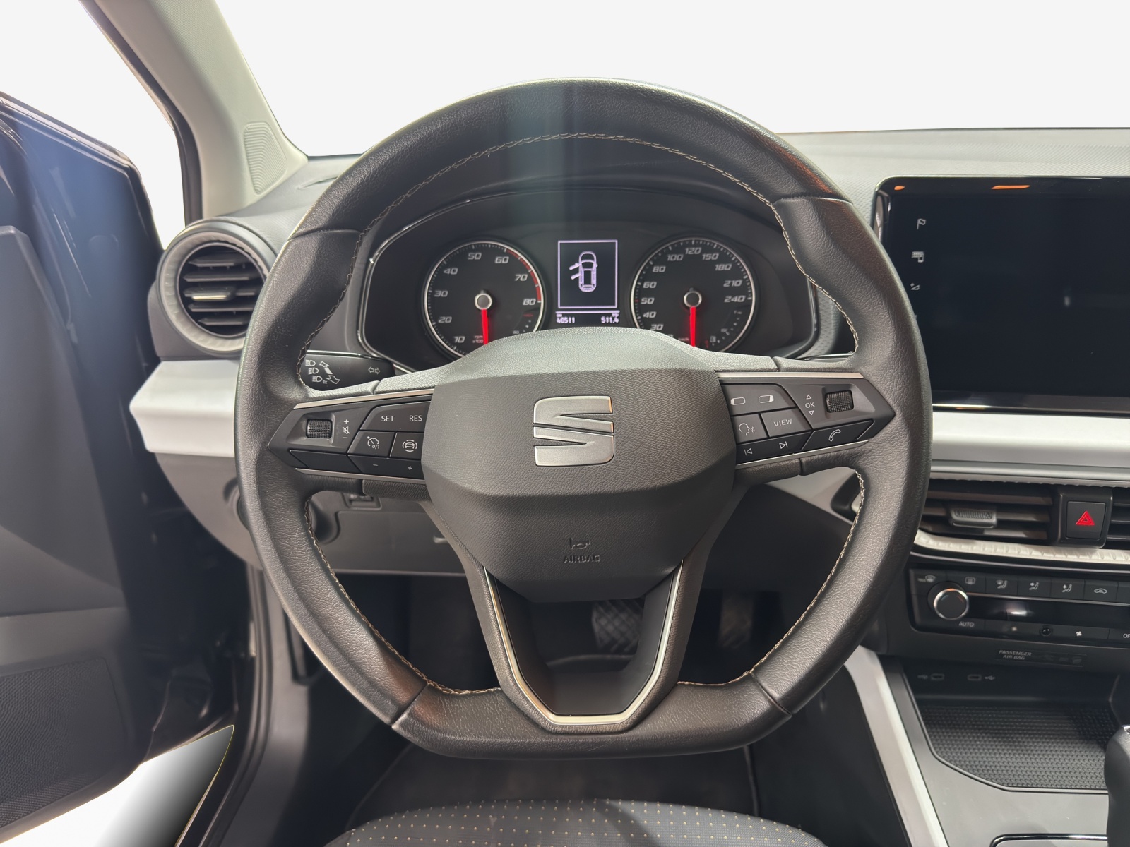 SEAT Arona 1.0 TSI Eco Style DSG-image-9