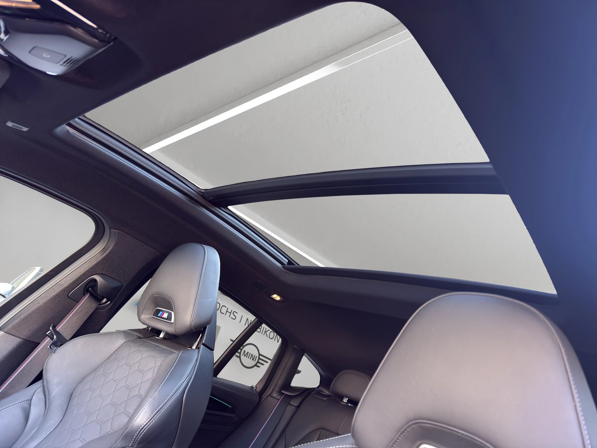 BMW X4M xDrive M Competition Steptronic-image-19