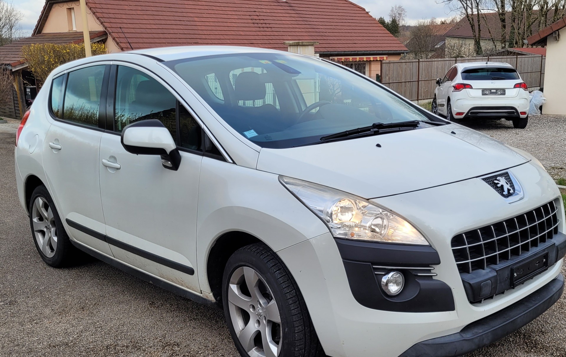 PEUGEOT 1.6 VTi 156 Online-image-2