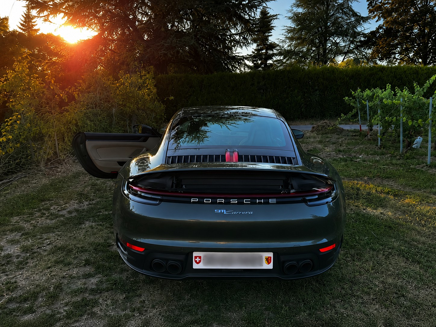 PORSCHE 3.0 Carrera PDK-image-0