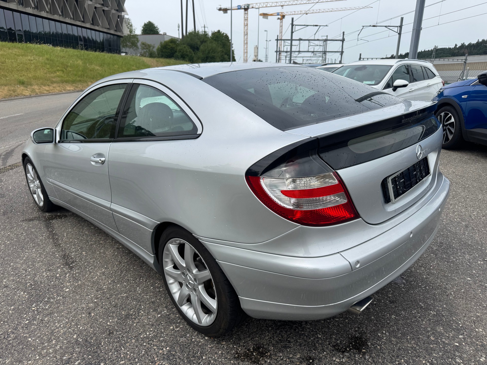 MERCEDES-BENZ C 200 K Sport Edition-image-4