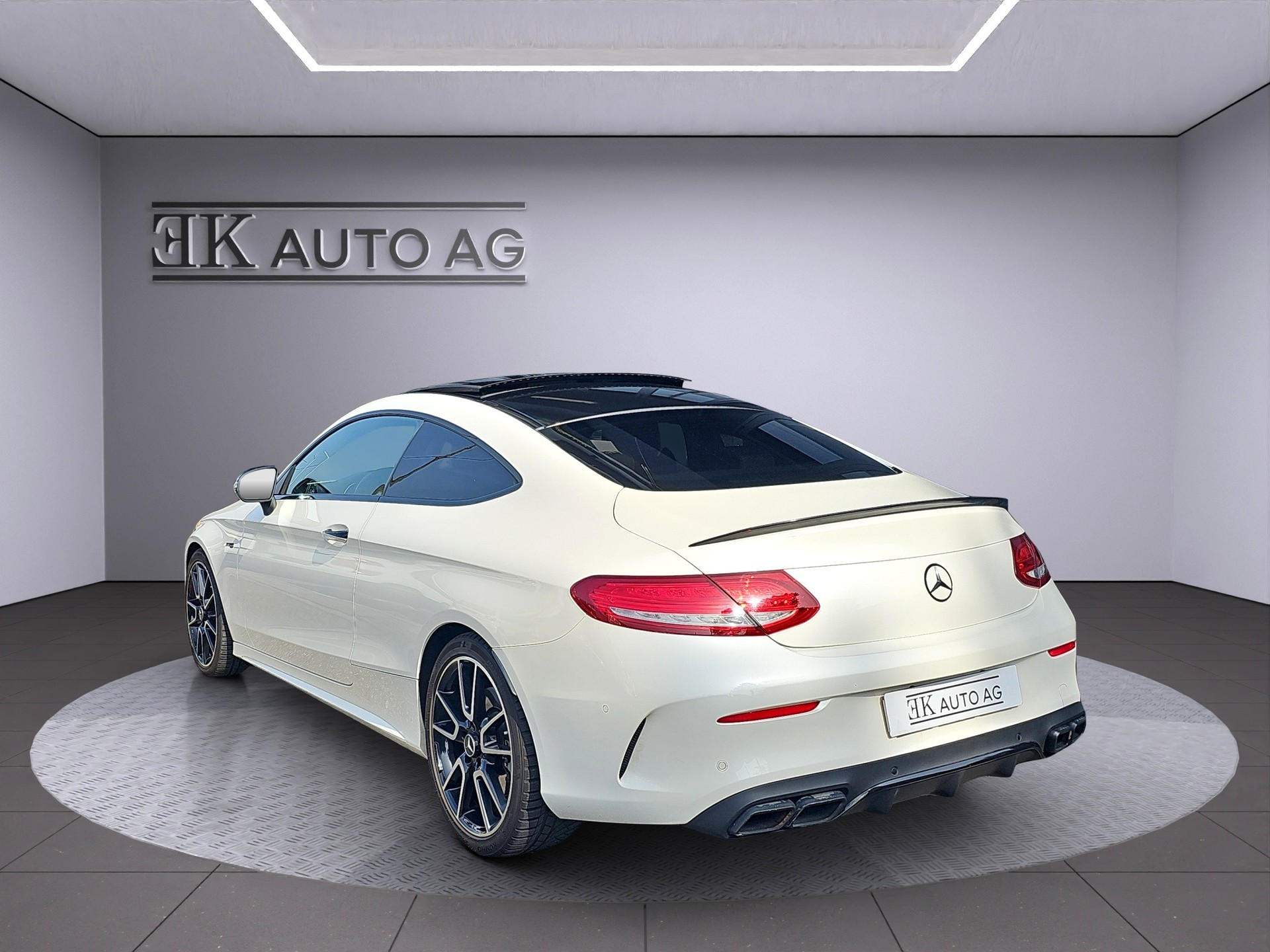 MERCEDES-BENZ C 43 AMG 4Matic 9G-tronic-image-2