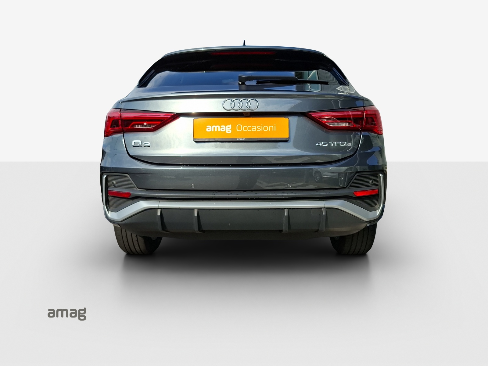 AUDI Q3 Sportback 45 TFSI e S line S-tronic-image-4