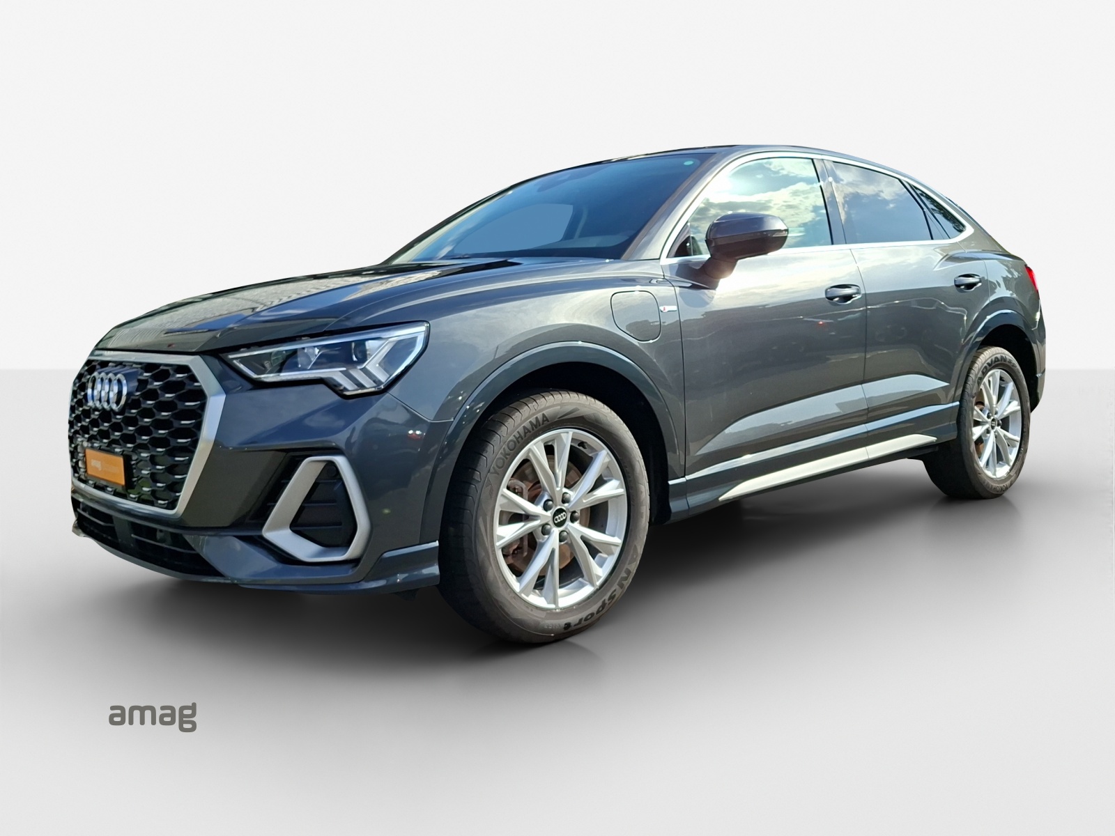 AUDI Q3 Sportback 45 TFSI e S line S-tronic-image-0