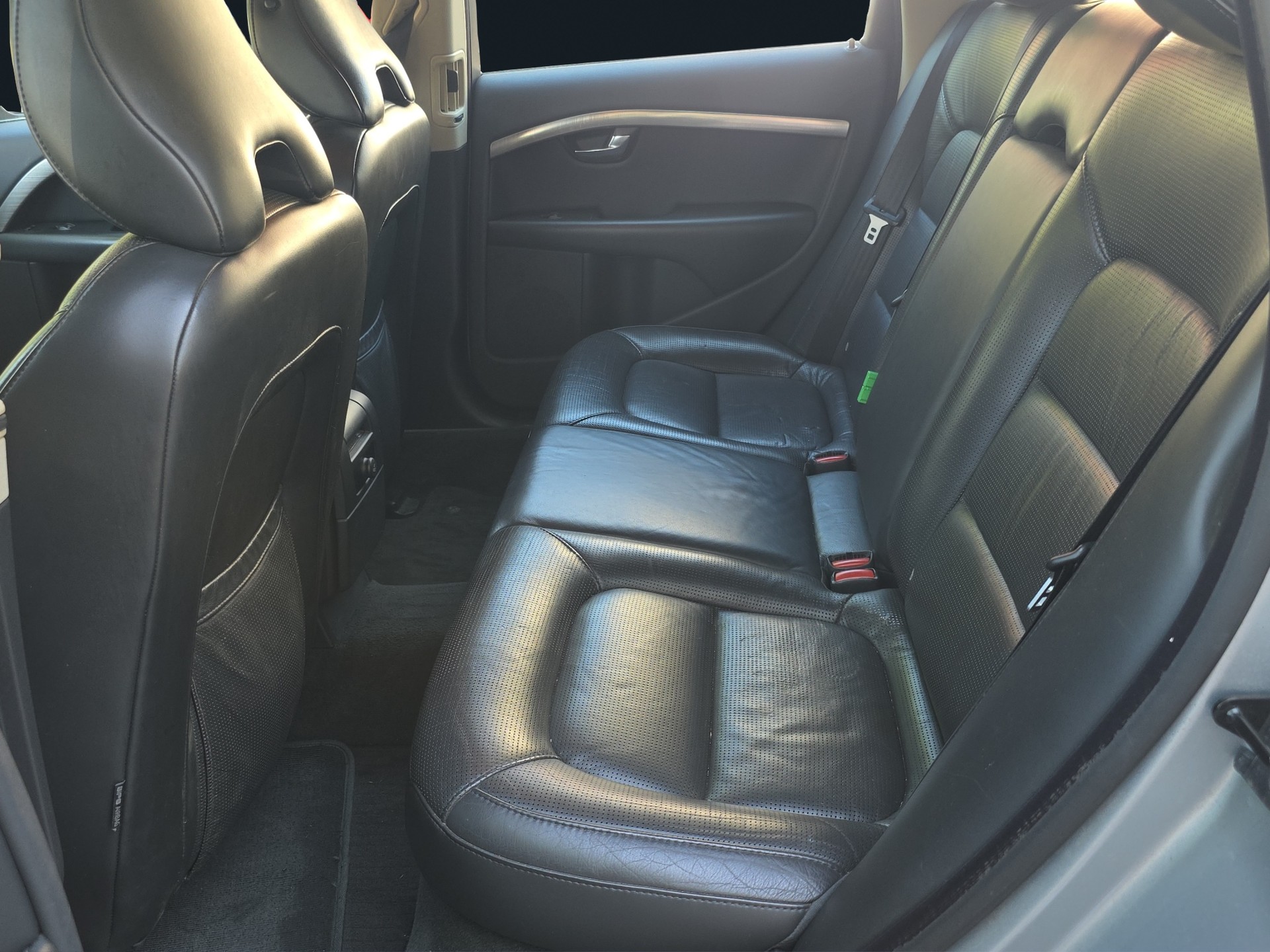VOLVO V70 T6 AWD Summum Geartronic-image-10