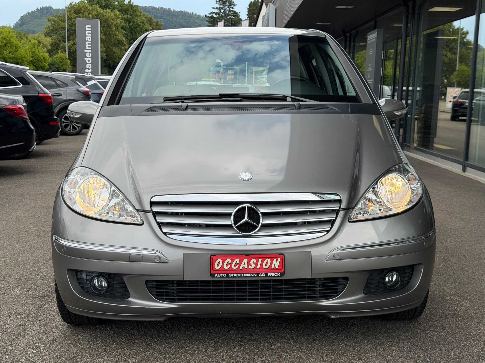 MERCEDES-BENZ A 200 Elégance **Automat**-image-8