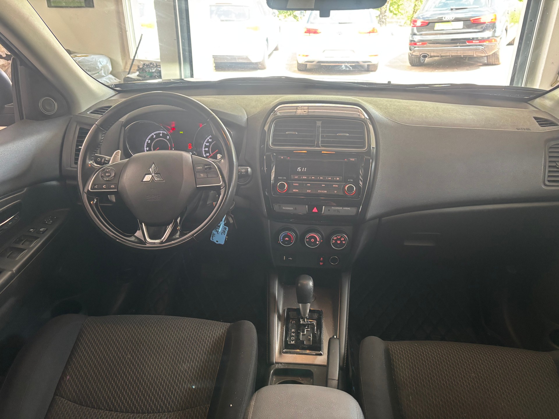 MITSUBISHI ASX 2.0 MIVEC Value 2WD Automat-image-11