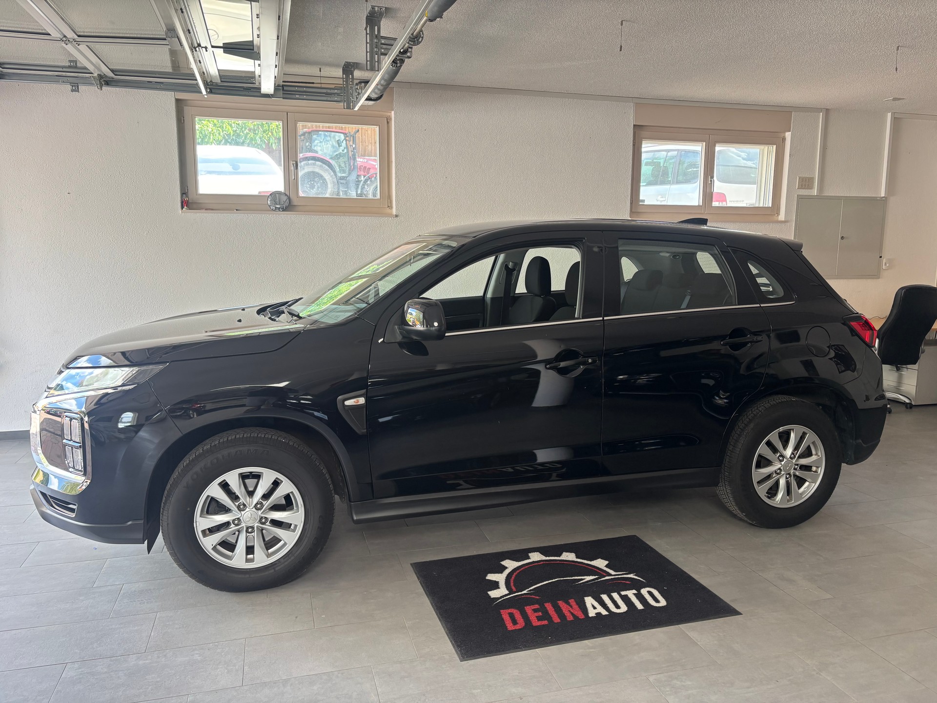MITSUBISHI ASX 2.0 MIVEC Value 2WD Automat-image-1
