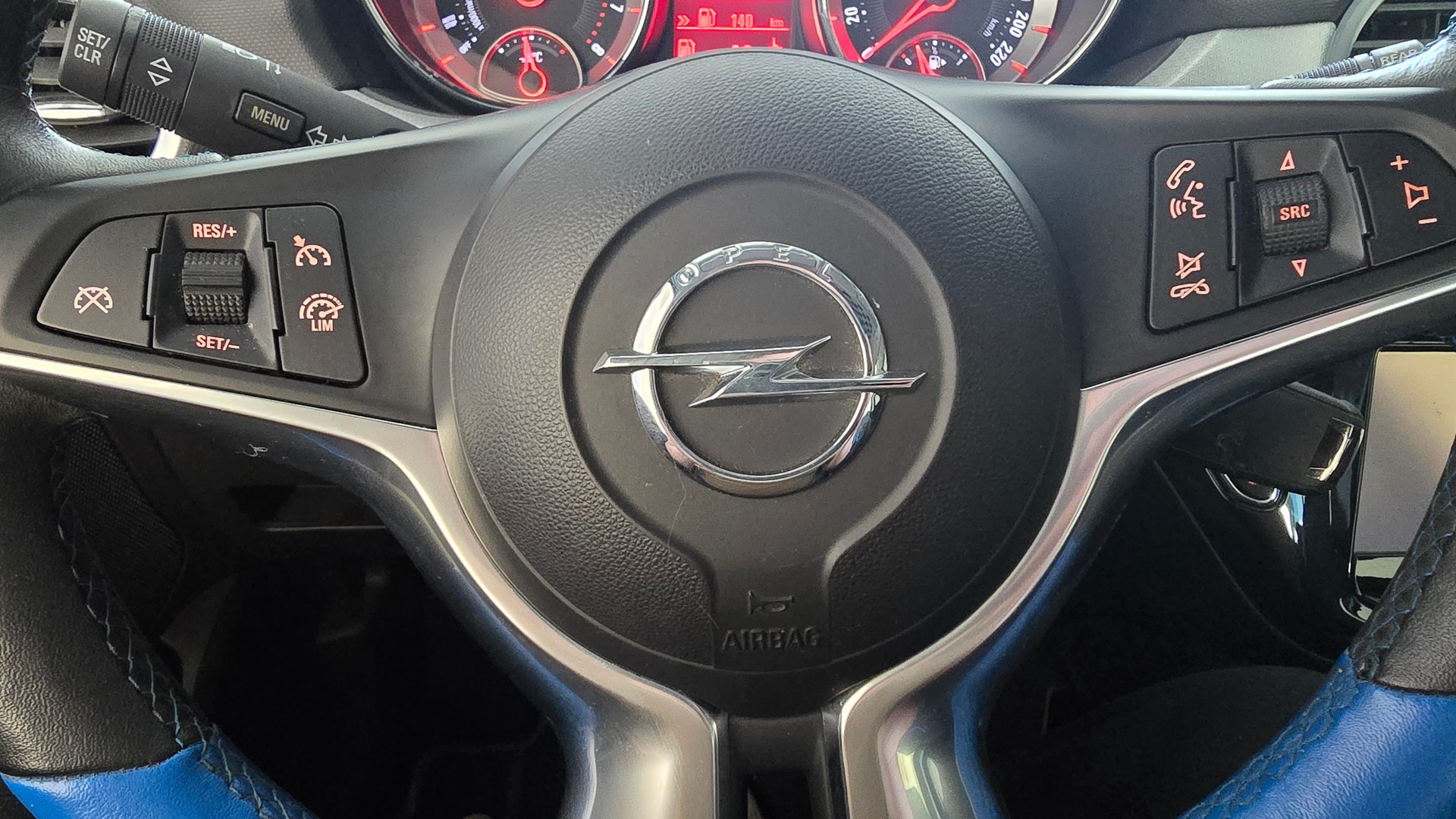 OPEL Adam 1.0 ecoFLEX Turbo SLAM-image-11