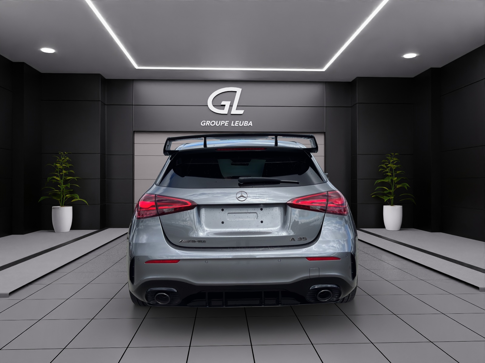 MERCEDES-BENZ A AMG 35 4Matic 8G-DCT-image-4