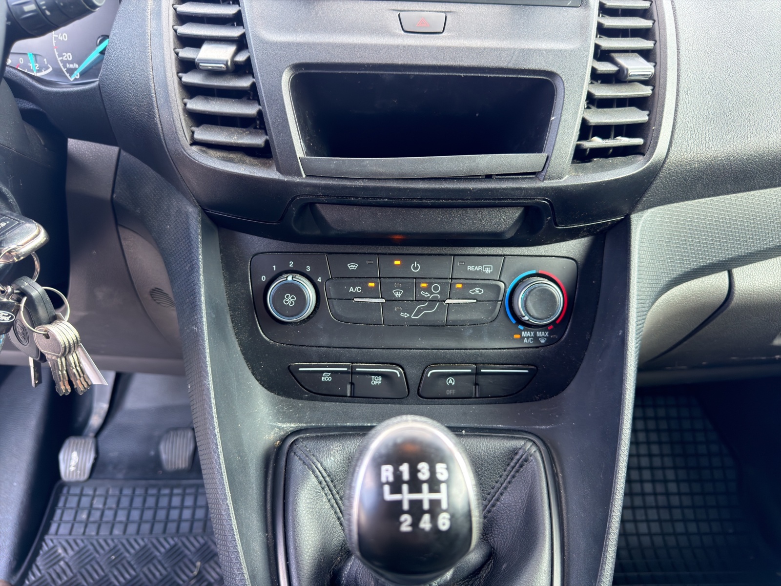 FORD Transit Connect Van T210 1.0 EcoBoost Ambiente-image-13