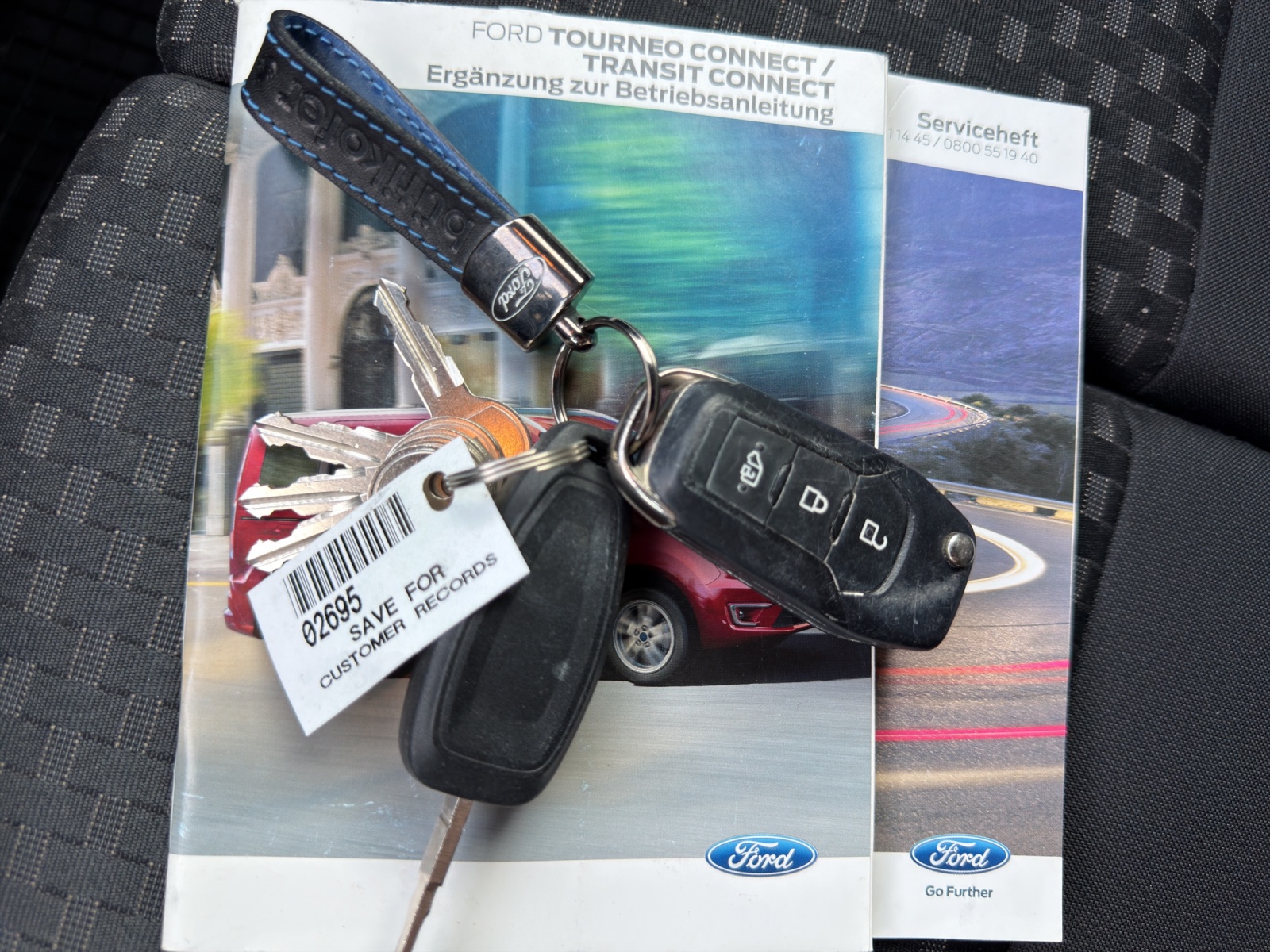 FORD Transit Connect Van T210 1.0 EcoBoost Ambiente-image-22